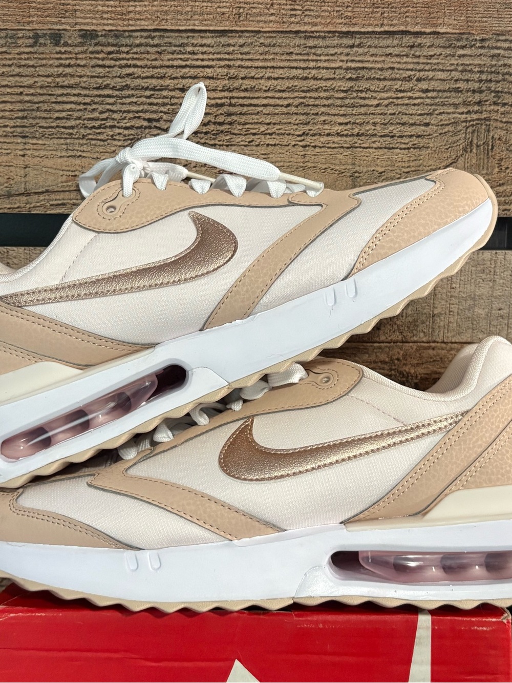 Nike Women’s Air Max size 8.5, youth 7 #neutral shoe in Cream, tan and Bronze